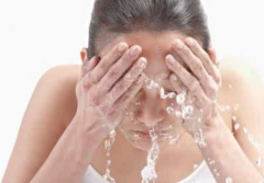 有效祛痘小妙招熙凝顏告訴你