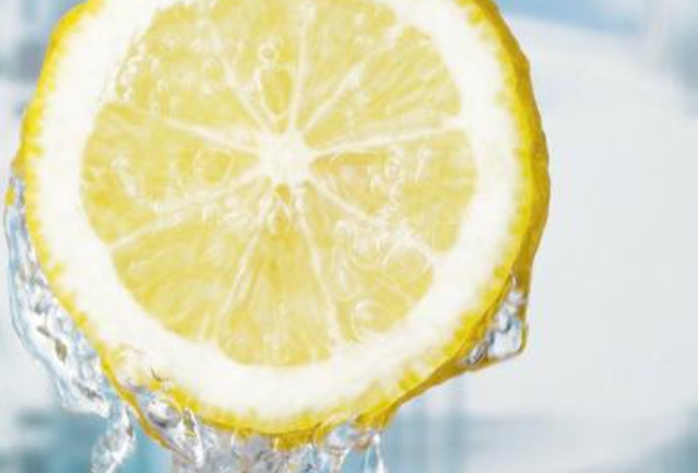 檸檬可以祛斑媽？熙凝顏帶來了解一下檸檬