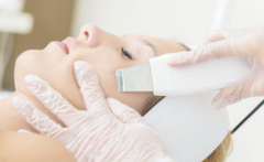 臉部痘痘可以告訴我們那里生病了，跟隨熙凝顏一起來看看吧