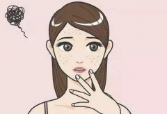 檸檬泡白酒能祛斑嗎