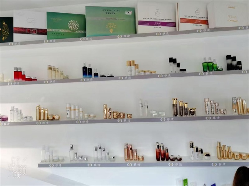 熙凝顏公司產(chǎn)品展示廳3